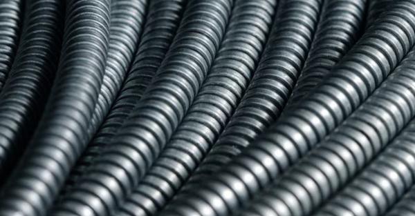 What are the Different Types of Industrial Hoses?